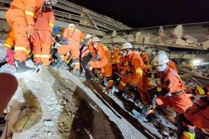 31省区市新增本土确诊112例-31省区市新增确诊103例本土88例