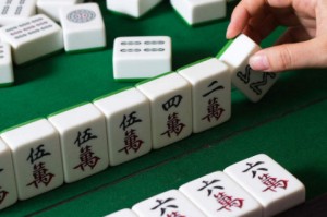 我来教教大家“开心泉州麻将必赢神器下载安装”万能开挂器通用版