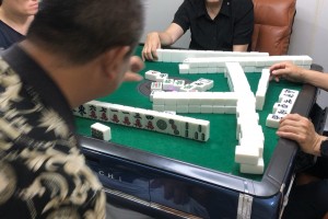实测教程“琼崖海南麻将开挂神器玩法”(必胜开挂神