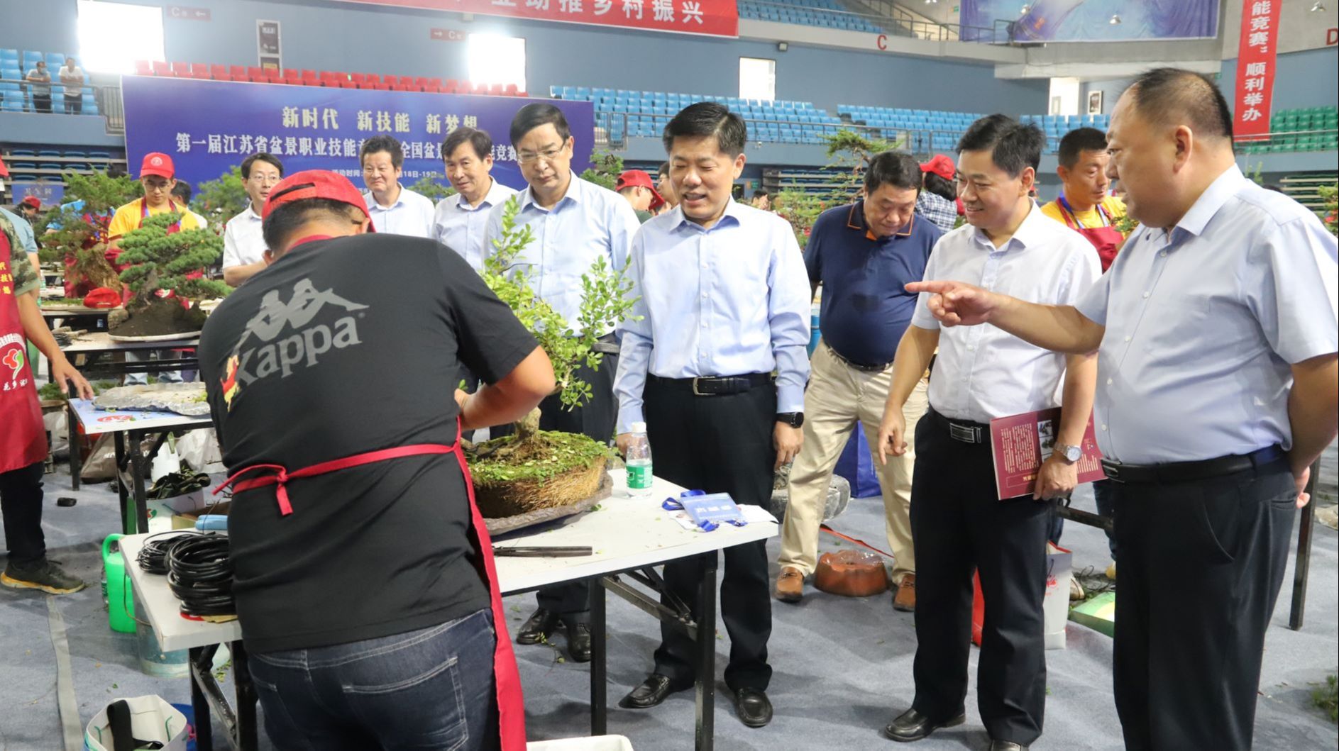 强力推荐“荔枝竞技最厉害三个辅助”详细分享开挂-第2张图片