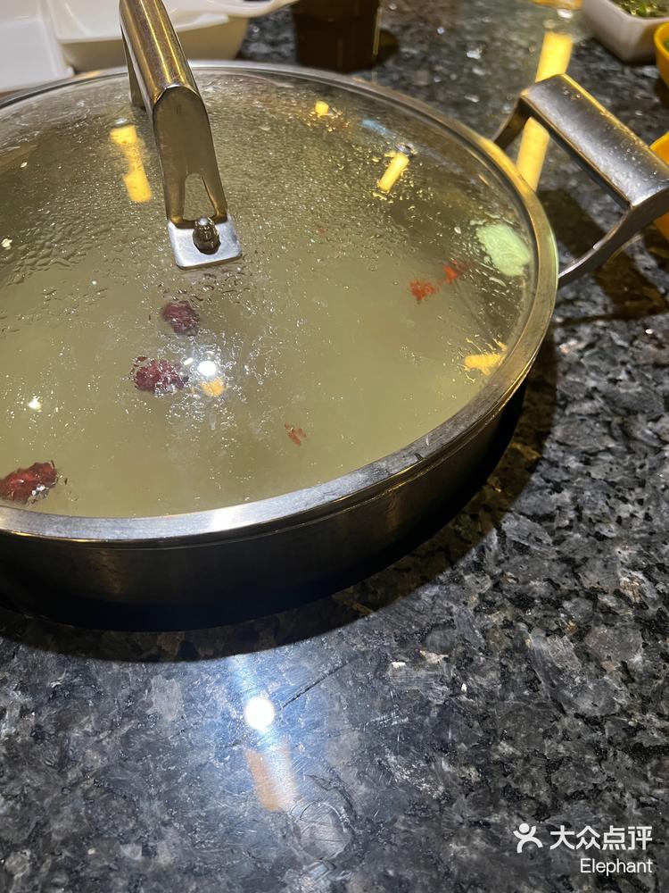 玩家点评“杭州都来大菠萝有挂吗	”确实是有挂-第1张图片