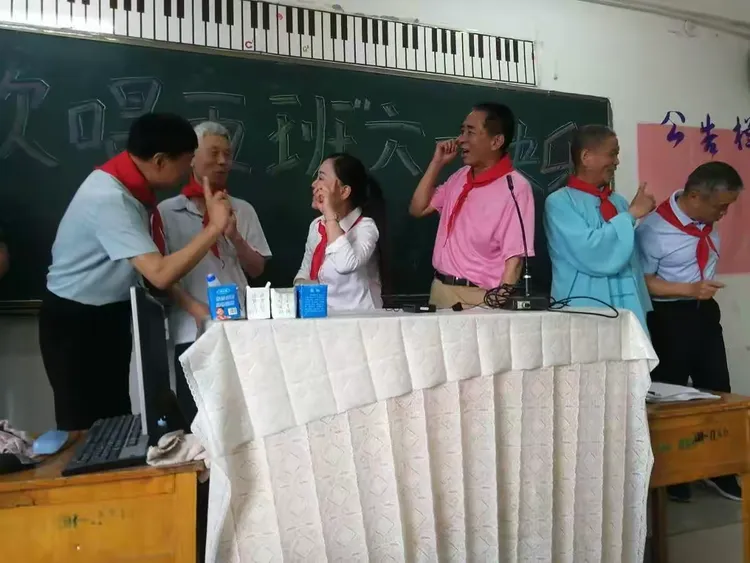 重大发现“牵手跑得快如何刷好牌	”(其实是有挂)-第1张图片