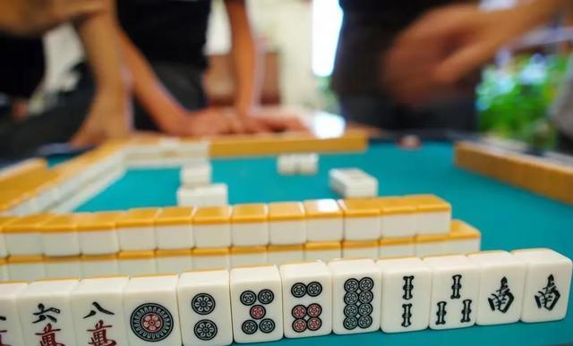 分析实测“打麻将总输咋整	”太坑人了,真的有挂-第1张图片