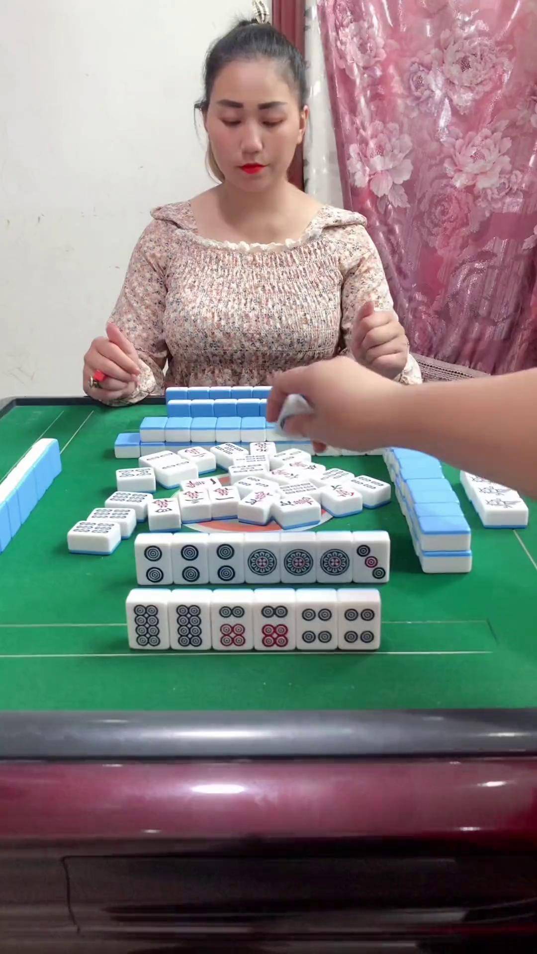 推荐一款“微乐家乡麻将开挂通用版”开挂通用版（必备神器）-第2张图片