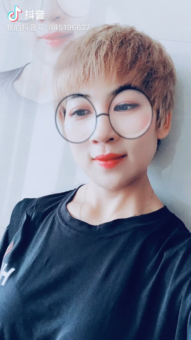 我来教大家“微扑克透视挂机教程	”助赢开挂器（安装教程）-第2张图片