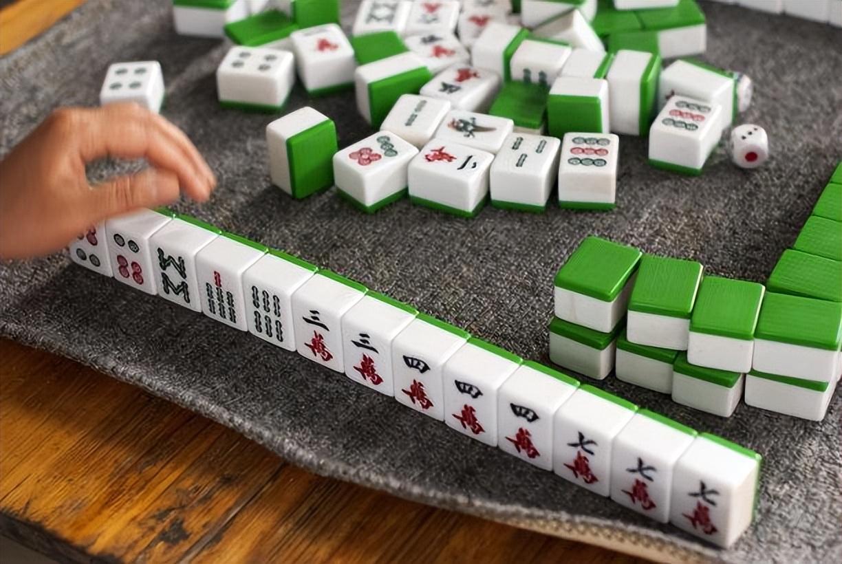 传递经验“开心麻将怎么才会赢”小程序必赢神器（开挂教程）-第2张图片