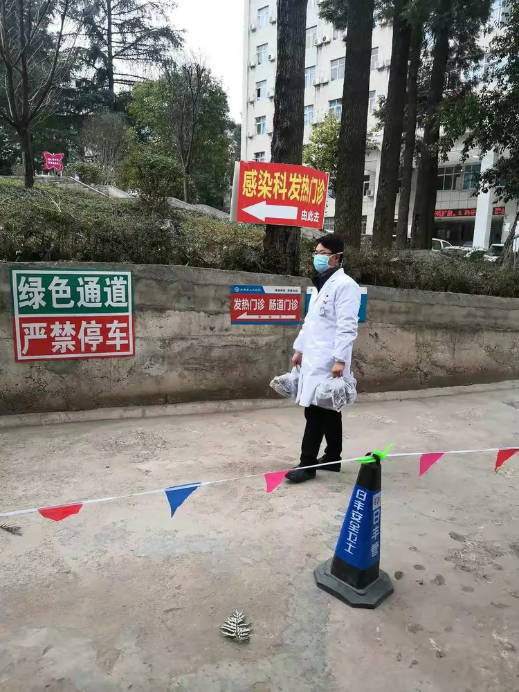 8省超400人感染疫情,多少个省感染新型冠状病毒-第3张图片