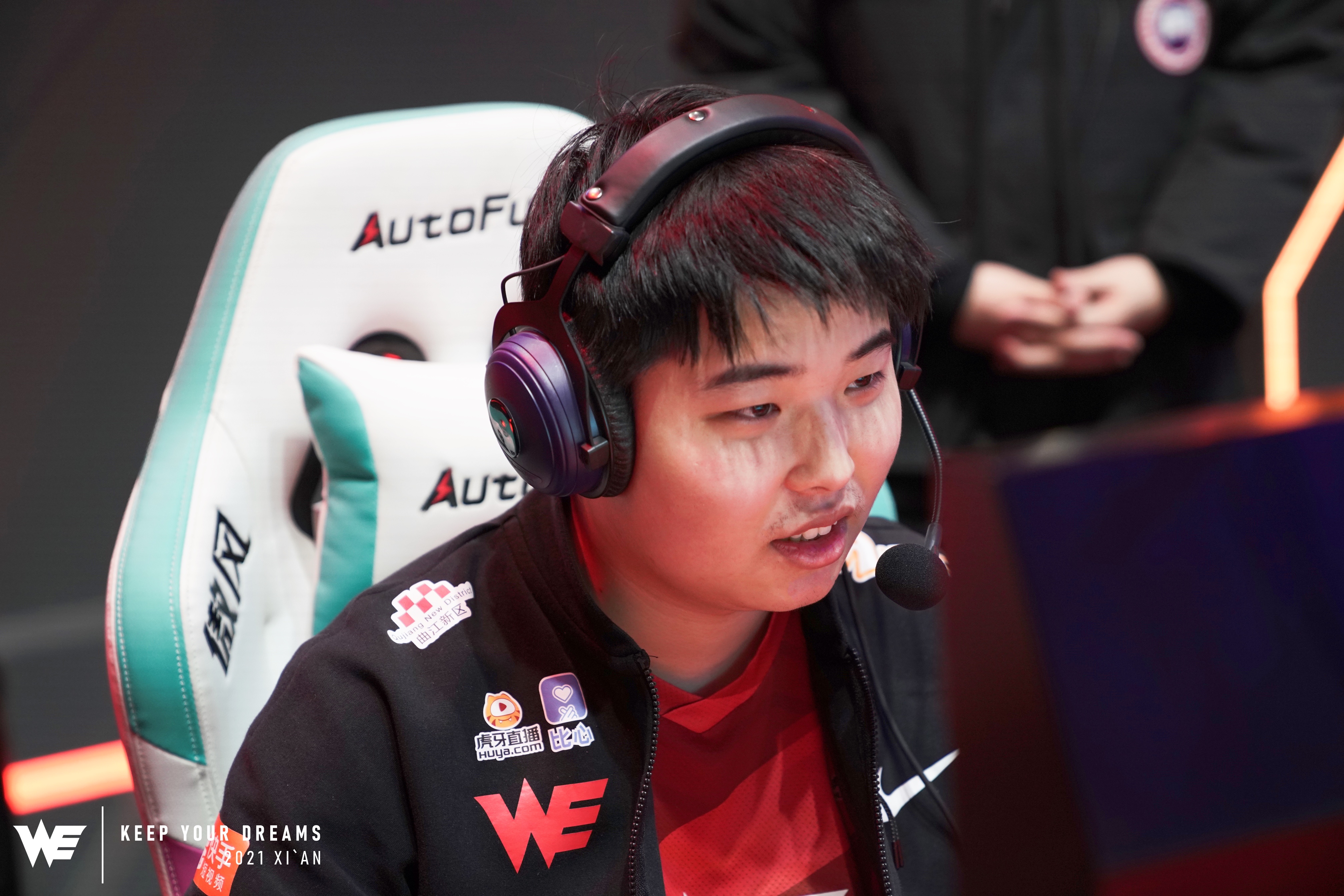 今日盘点“wepoker私人局到底能不能开挂”外卦神器下载安装-第1张图片