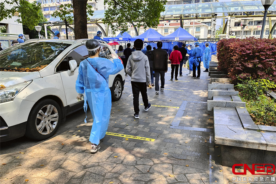 「上海疫情近几天呈下降趋势」〃上海疫情已经几天零增长-第1张图片