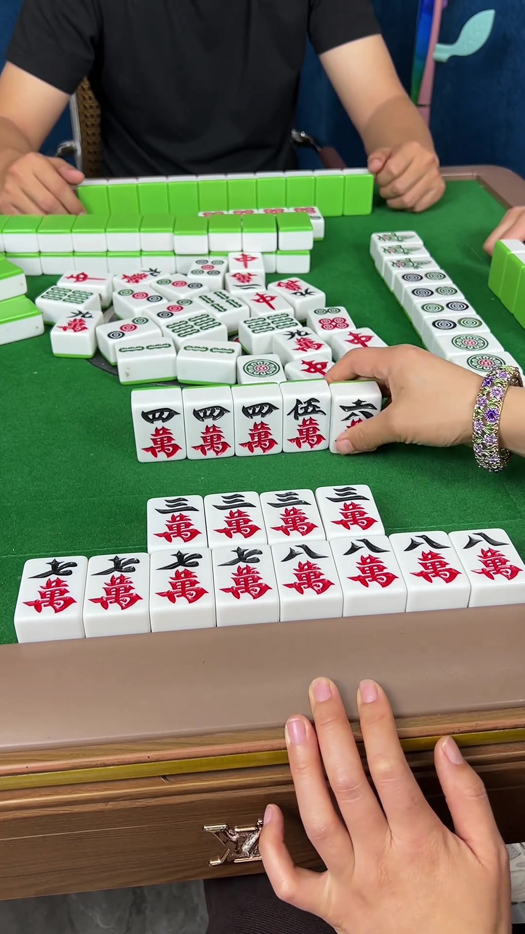 我来教大家“微乐麻将辅助教程真的有挂”必赢神器通用版-第3张图片