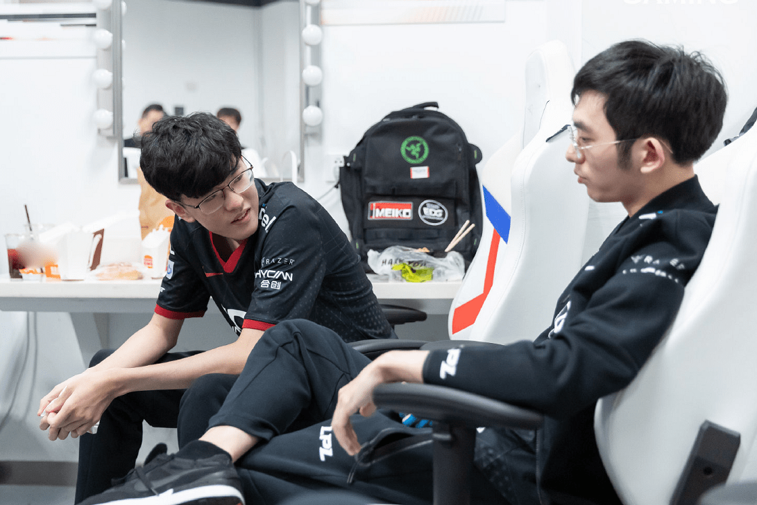 传递经验“wepoker要如何开挂”开挂器软件安装-第3张图片